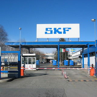 Skf, il premio di risultato crolla di 1300 euro: sciopero a Pianezza