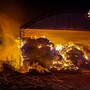 Incendio devasta un fienile ad Alpignano: in corso le operazioni dei Vigili del Fuoco