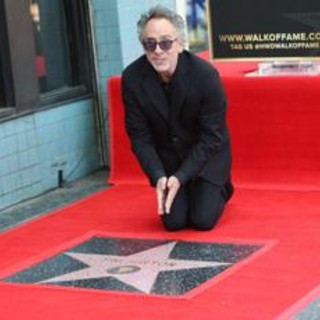 Tim Burton tra le stelle della Hollywood Walk of Fame