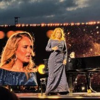 Adele si prende una pausa dai concerti: &quot;Voglio vivere la mia vita&quot;