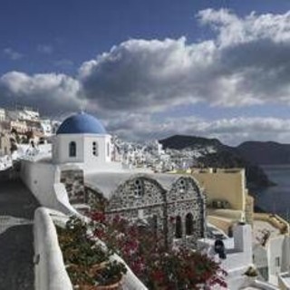 Santorini, tour operator italiano: &quot;Resto, non è soap opera, turisti arriveranno&quot;