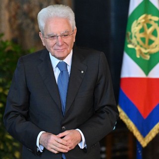 Lavoro, Mattarella “Strada lunga per parità genere nelle retribuzioni”