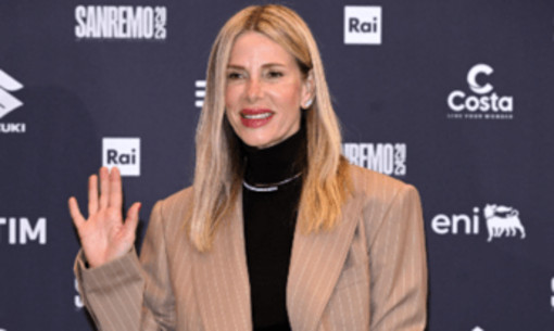 Sanremo 2025, chi è Alessia Marcuzzi: la co-conduttrice della serata finale del Festival