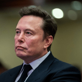 Open Ai nel mirino di Musk: 97,4 miliardi per comprarla. Ma la risposta di Altman lo gela