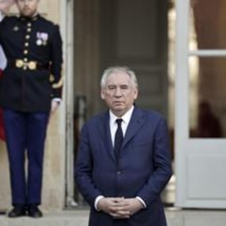 Francia, Bayrou scrive ai ministri uscenti: &quot;Non tutti nella nuova squadra&quot;