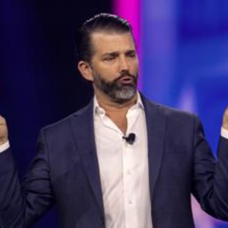 Trump jr. vola in Groenlandia: &quot;Non voglio comprarla, ma incontrare gente&quot;