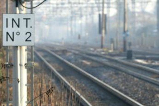 Treni, disagi per maltempo su linea Salerno-Reggio Calabria: circolazione sospesa in alcuni tratti