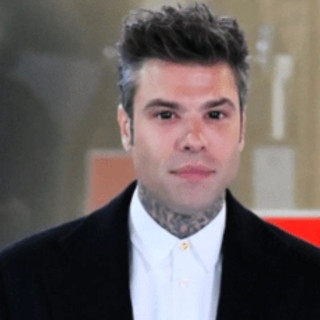 Sanremo 2025, Fedez: &quot;Gli occhi? Avevo le lenti. Le polemiche? Sto pagando errore grave&quot;