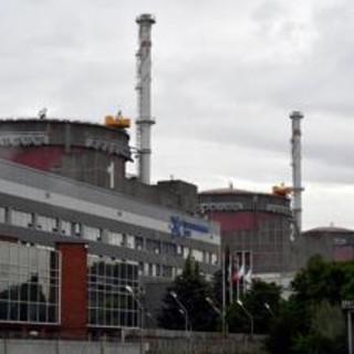 Ucraina, centrale di Zaporizhzhia sull'orlo del blackout: &quot;Rischio radiazioni&quot;