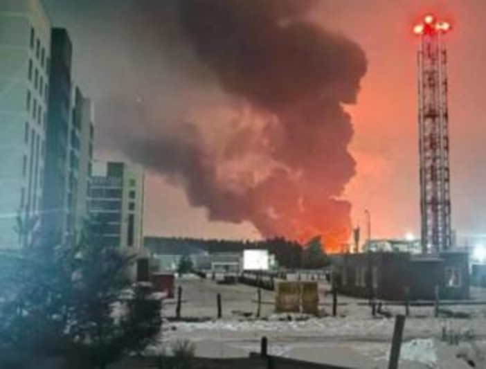 Ucraina, Kiev: &quot;Sferrata la più massiccia ondata di attacchi contro Russia&quot;