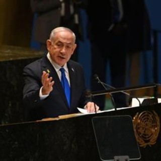 Israele, Netanyahu: &quot;Iran sta creando bombe nucleari per distruggerci&quot;